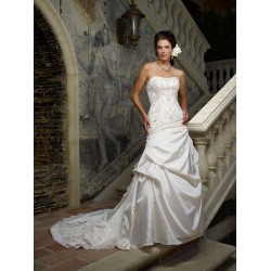 CasaBlanca 1892 Size 6