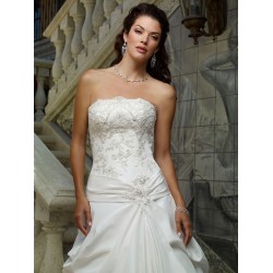 CasaBlanca 1904 size 18